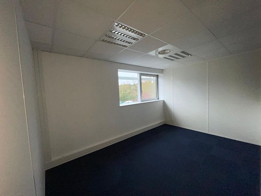 Bureau Location 33700 MERIGNAC 61 ROUTE JEAN BRIAUD