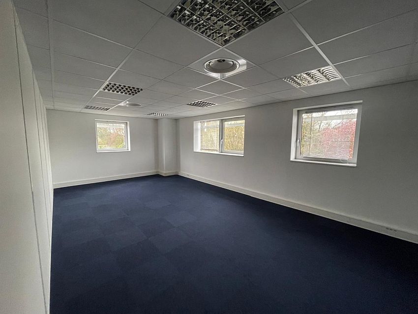 Bureau Location 33700 MERIGNAC 61 ROUTE JEAN BRIAUD