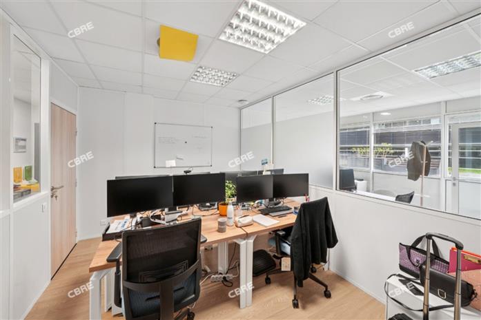 Bureau Location 33700 MERIGNAC 16 AVENUE PYTHAGORE