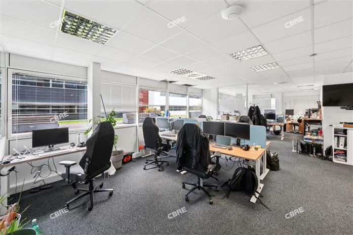 Bureau Location 33700 MERIGNAC 16 AVENUE PYTHAGORE