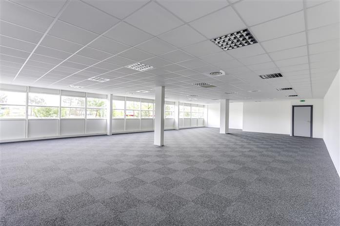 Bureau Location 33700 MERIGNAC 16 AVENUE PYTHAGORE