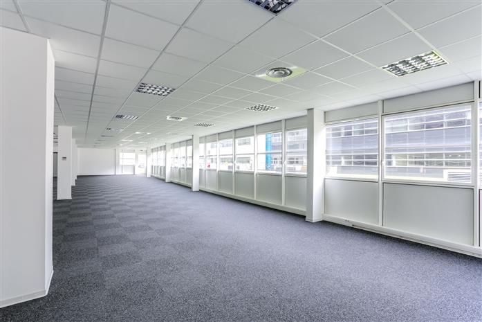 Bureau Location 33700 MERIGNAC 16 AVENUE PYTHAGORE