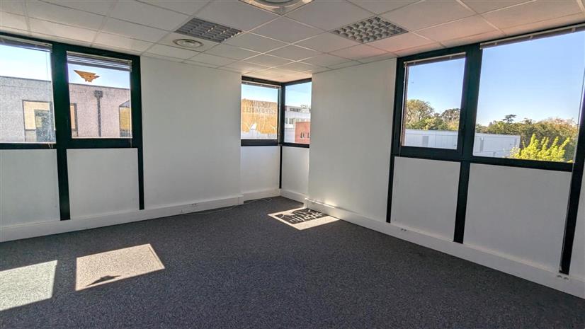 Bureau Location 31300 TOULOUSE 13-15 RUE DE LOURDES