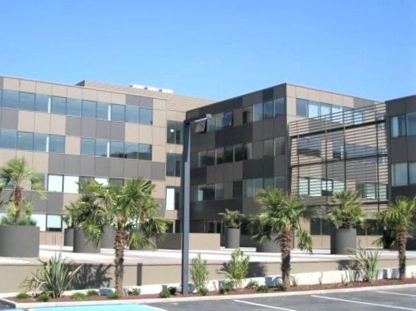 Chargement de l'image...