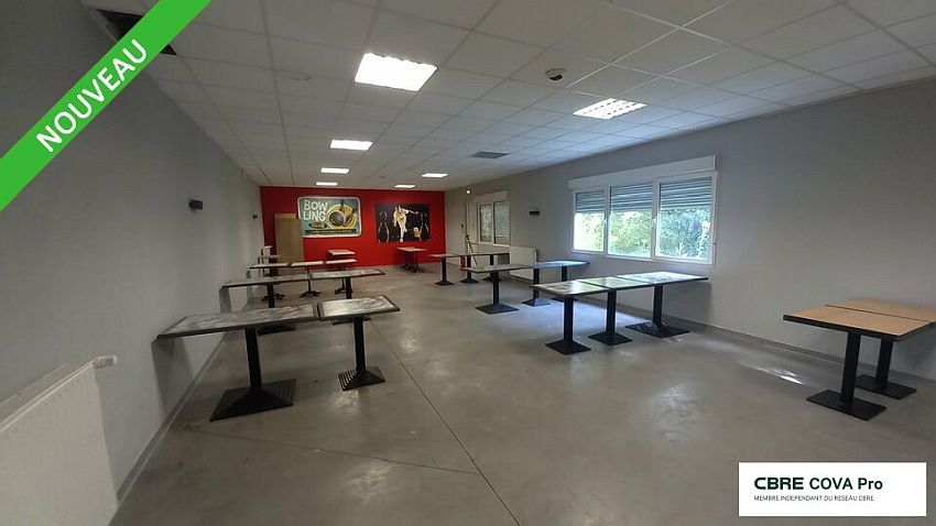 Commerce Location 25500 LES FINS