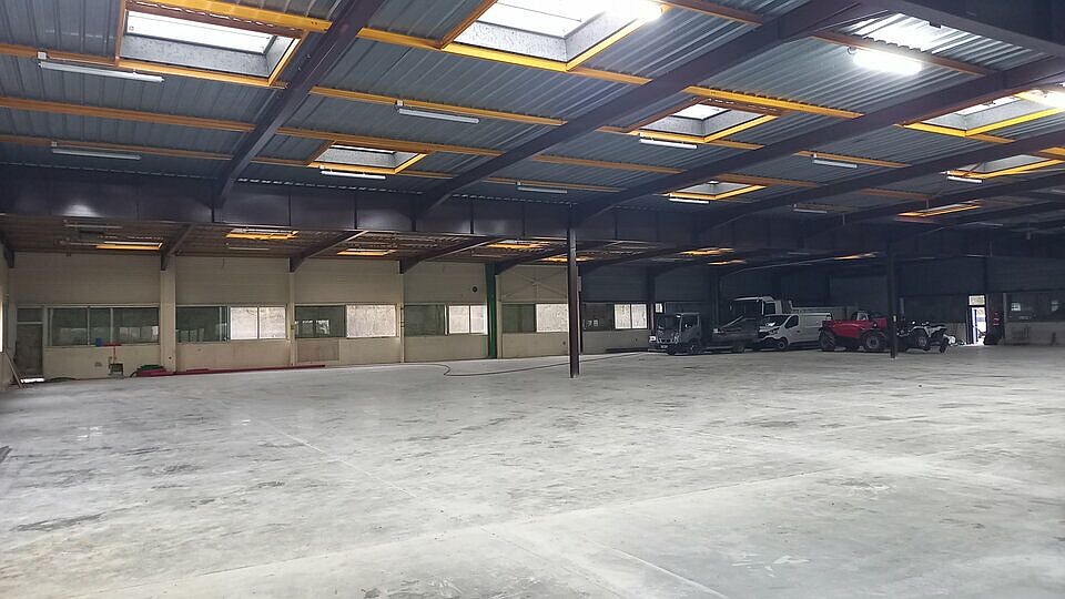 Local d'activités Location 25870 CHATILLON LE DUC