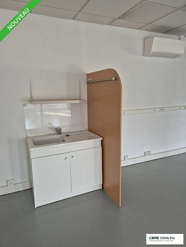 Bureau Location 25480 ECOLE VALENTIN