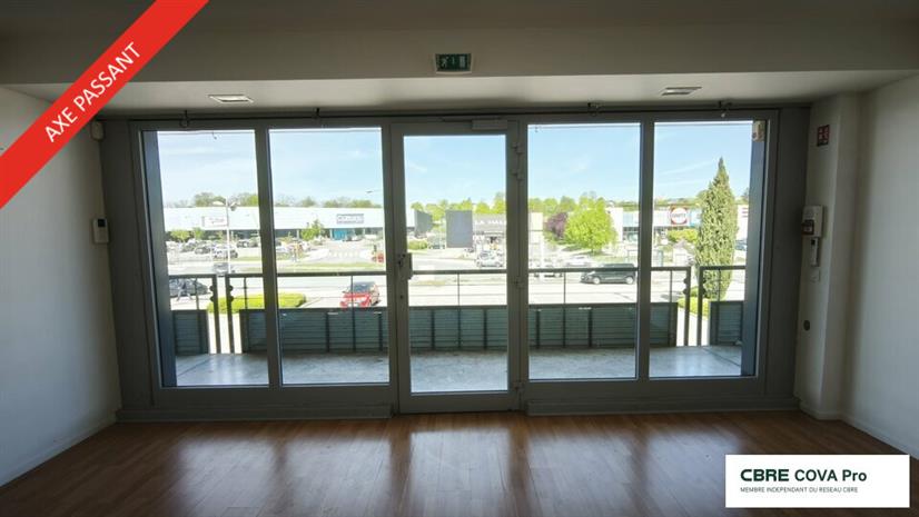 Commerce Location 25000 BESANCON