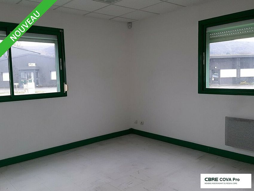 Local d'activités Location 25220 ROCHE LEZ BEAUPRE