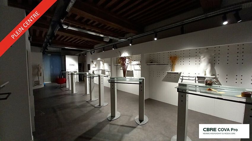 Commerce Location 39100 DOLE