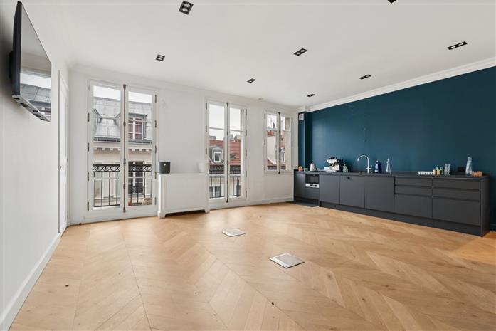 Bureau Location 75008 PARIS 130 BOULEVARD HAUSSMANN