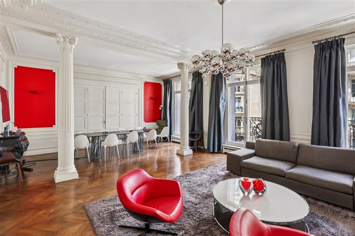 Bureau Location 75008 PARIS 170 BOULEVARD HAUSSMANN