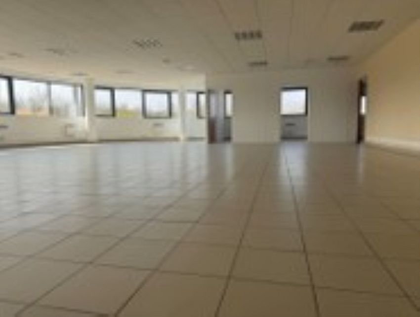Entrepôt / Local d'activités Location 77240 VERT ST DENIS