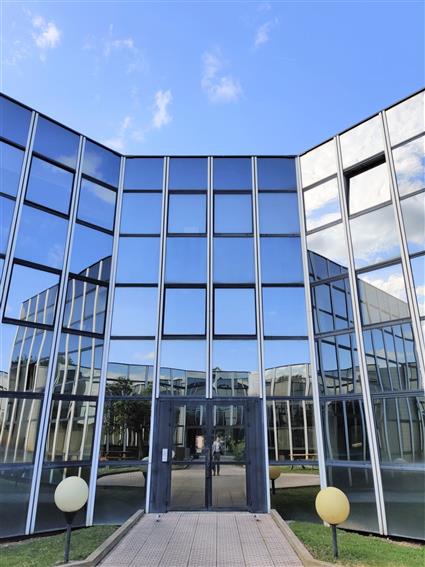 Chargement de l'image...