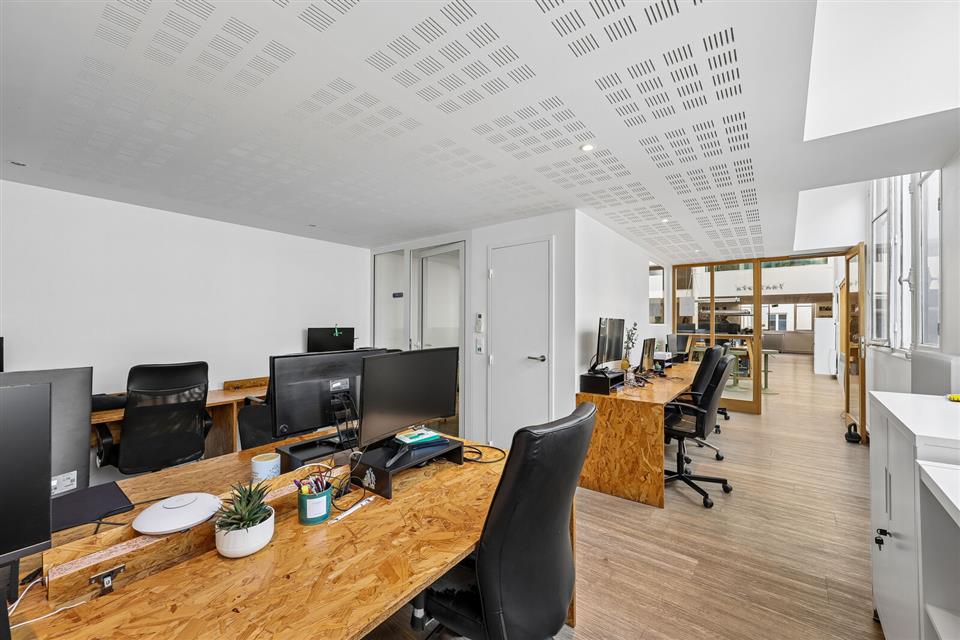 Bureau Location 75010 PARIS 50 RUE D'HAUTEVILLE