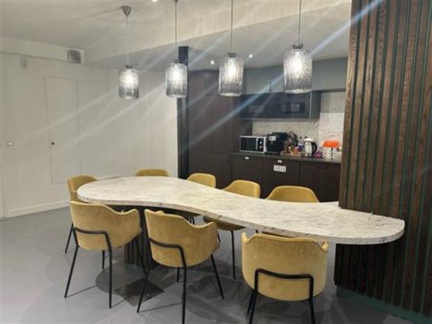 Bureau Vente 75010 PARIS