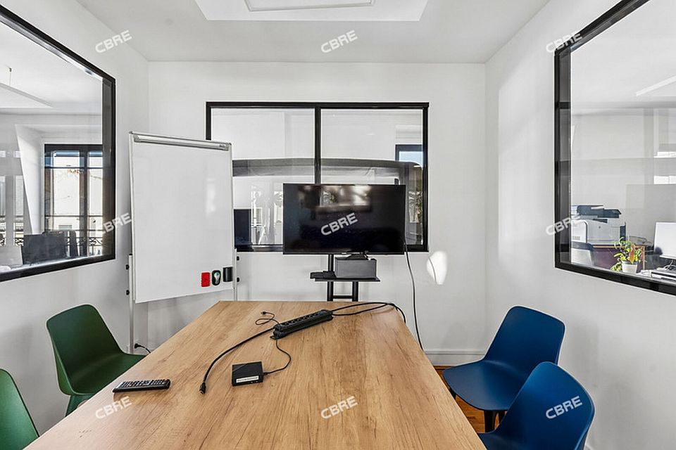 Bureau Location 75011 PARIS