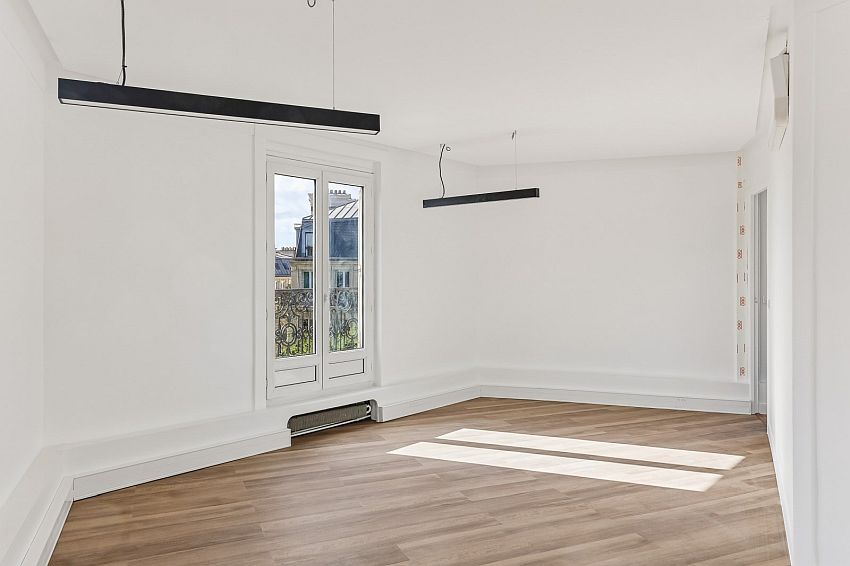 Bureau Location 75010 PARIS 114 BOULEVARD DE MAGENTA