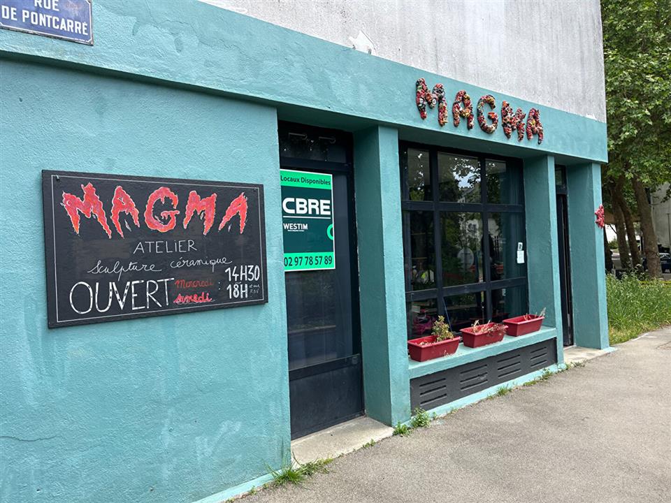Commerce Location 56100 LORIENT