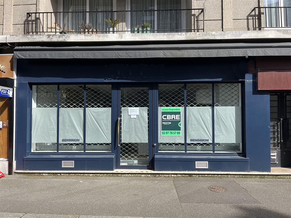Commerce Location 56100 LORIENT