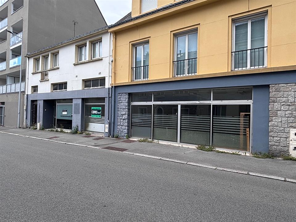 Commerce Location 56100 LORIENT