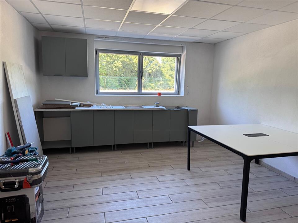 Local d'activités Location 56850 CAUDAN