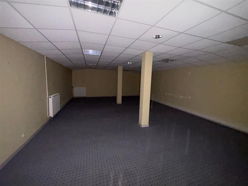 Commerce Location 56100 Lorient