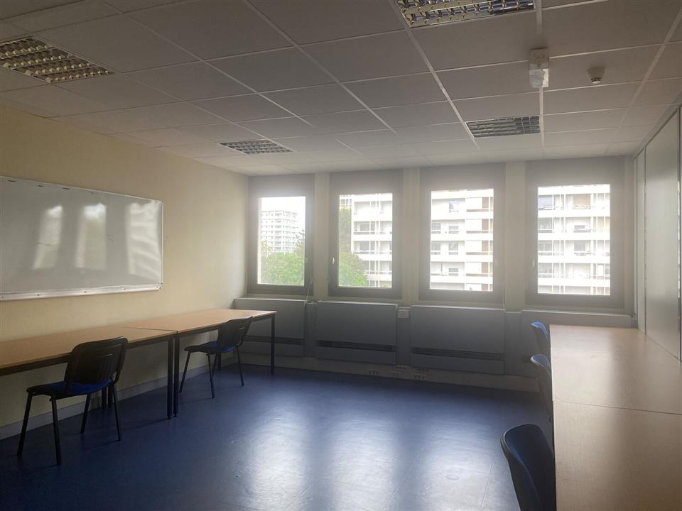 Bureau Location 69100 VILLEURBANNE 28-30 RUE DE LA BAISSE