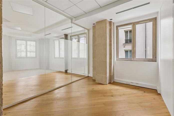 Bureau Location 75009 PARIS 52 RUE LA FAYETTE