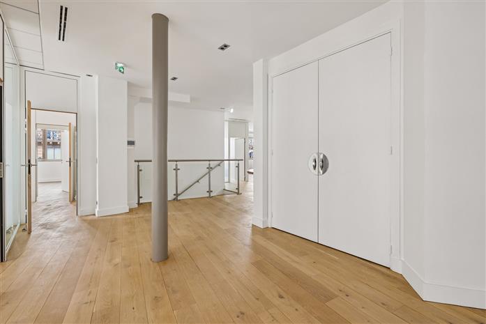Bureau Location 75009 PARIS 52 RUE LA FAYETTE