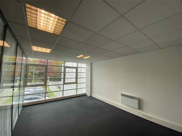 Bureau Location 59130 LAMBERSART