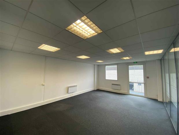Bureau Location 59130 LAMBERSART