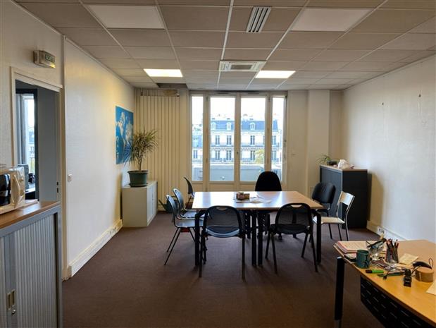 Bureau Location 75017 PARIS 10 AVENUE DE LA GRANDE ARMEE