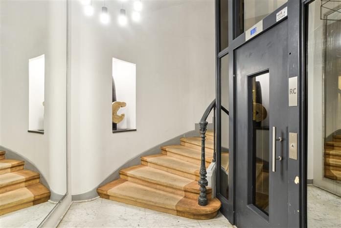 Bureau Location 75002 PARIS 25 RUE LOUIS LE GRAND