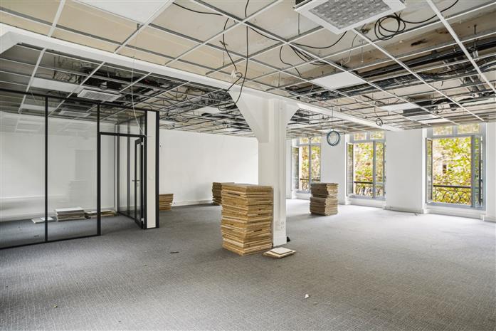 Bureau Location 75002 PARIS 25 RUE LOUIS LE GRAND