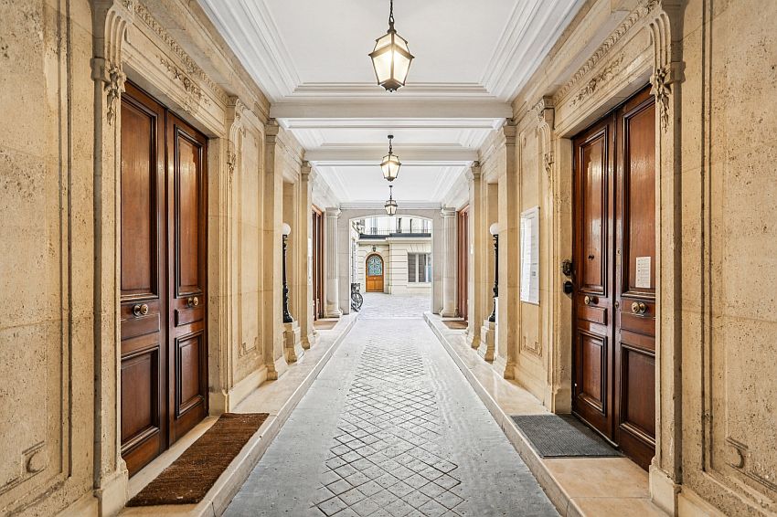 Bureau Location 75008 PARIS