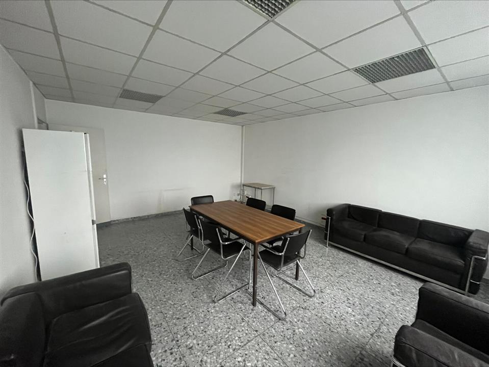 Local d'activités Location 91160 CHAMPLAN