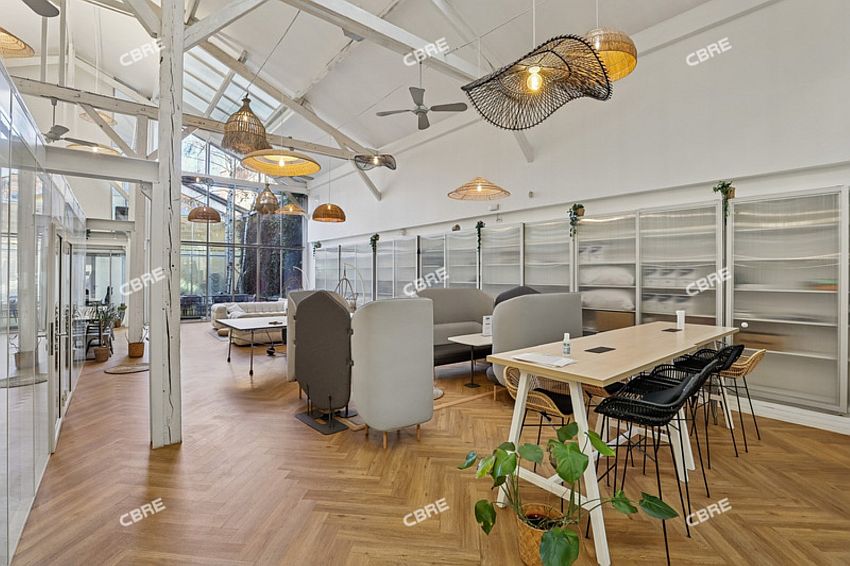 Bureau Location 93100 MONTREUIL