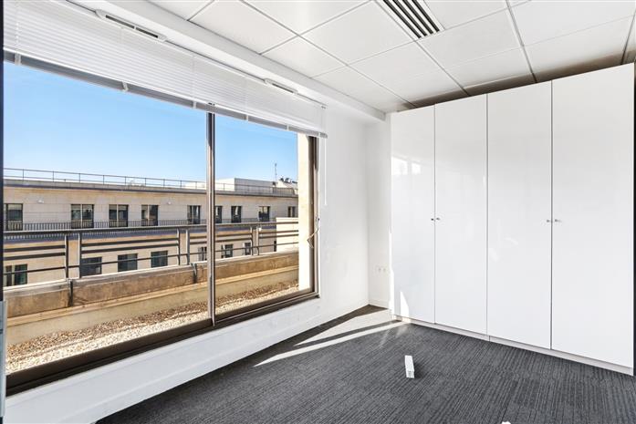 Bureau Location 75008 PARIS 40-42 RUE LA BOETIE