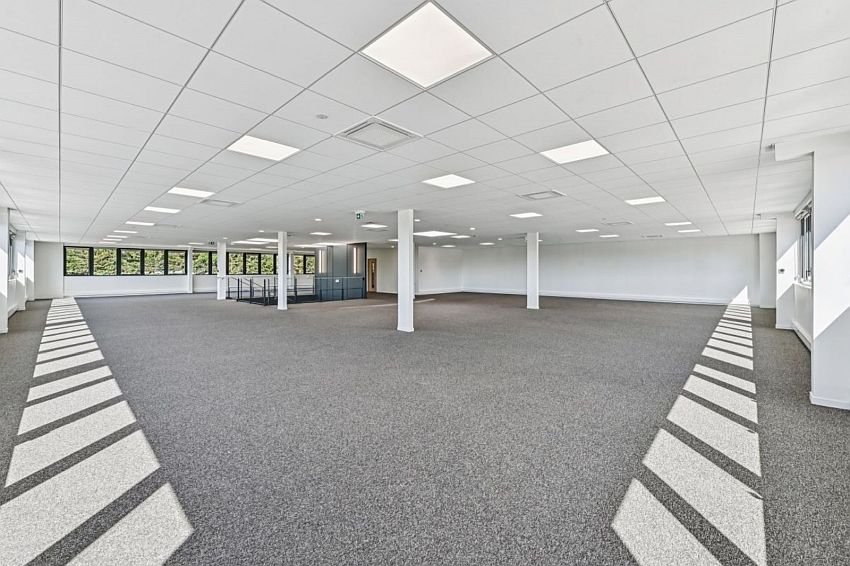 Entrepôt / Local d'activités Location 95190 GOUSSAINVILLE