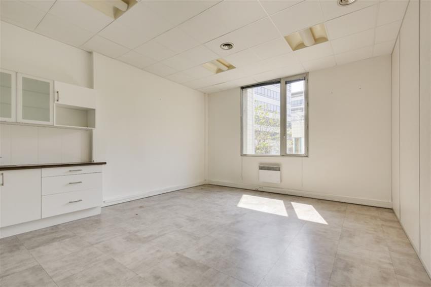 Bureau Location 92700 COLOMBES