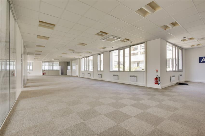 Bureau Location 92700 COLOMBES