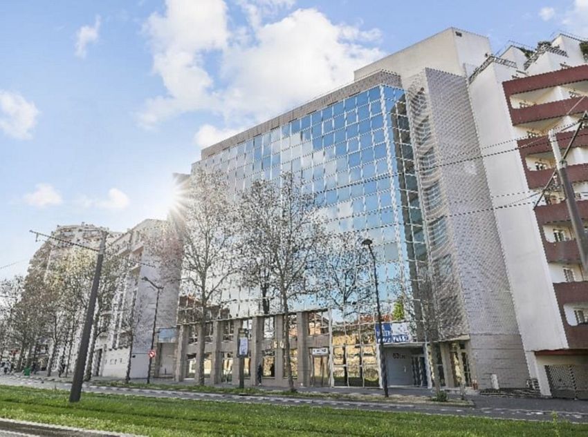 Chargement de l'image...