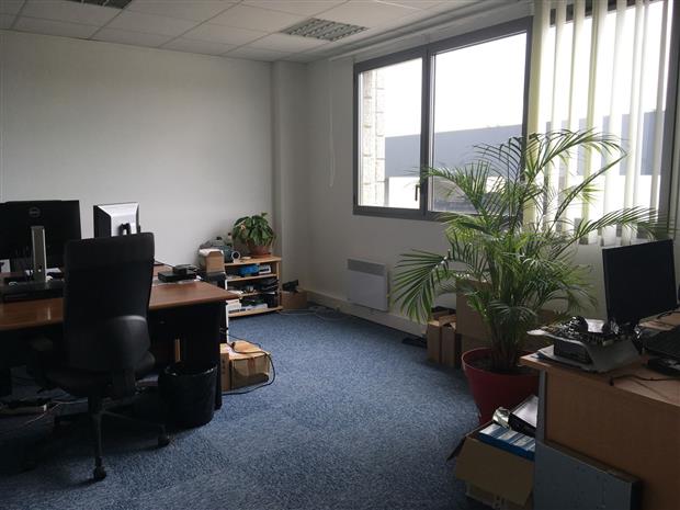 Local d'activités Vente/Location 77127 LIEUSAINT