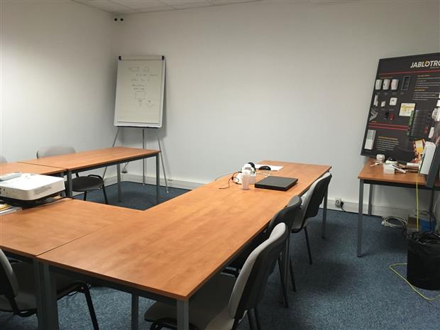 Local d'activités Vente/Location 77127 LIEUSAINT