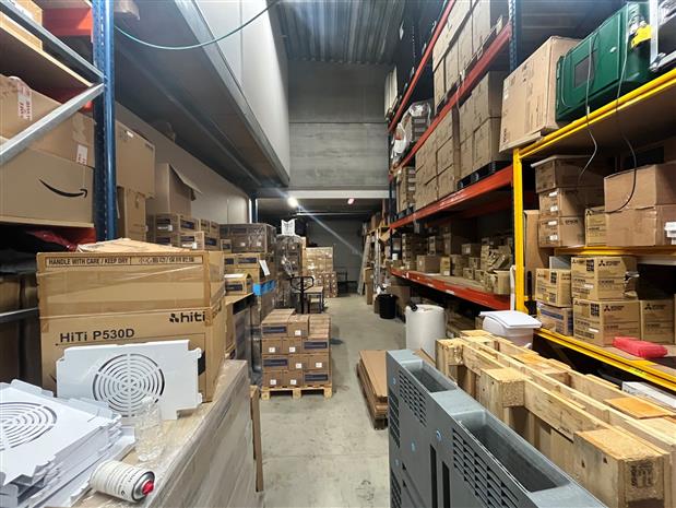 Local d'activités Vente/Location 77127 LIEUSAINT