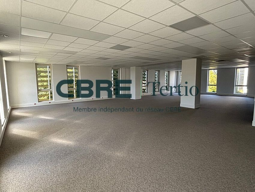 Bureau Location 37100 TOURS