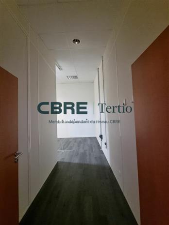 Commerce Location 37170 CHAMBRAY-LES-TOURS