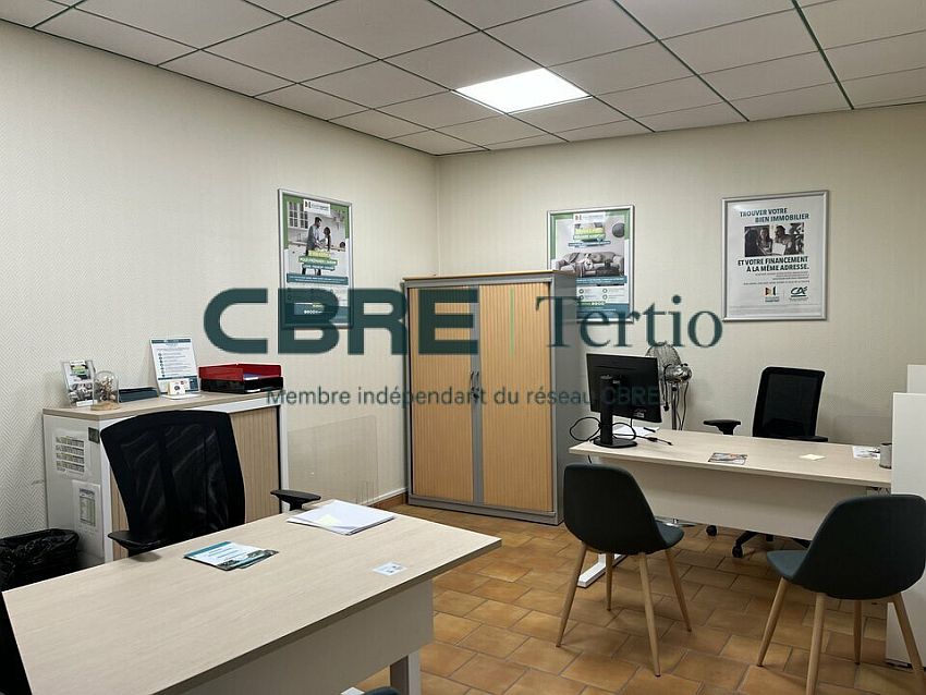 Commerce Location 37190 AZAY-LE-RIDEAU