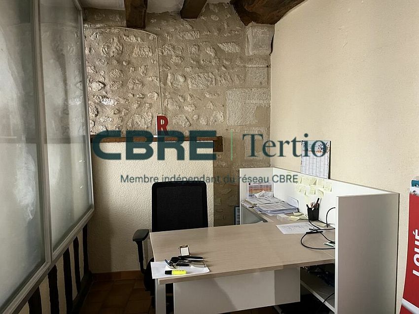Commerce Location 37190 AZAY-LE-RIDEAU